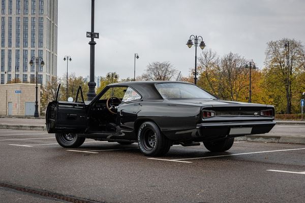 Масл-кар из… СССР: опыт владения Dodge Coronet V 1968 года