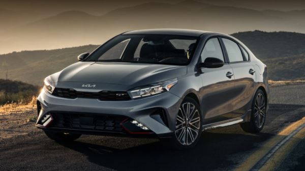 В Россию вернулся привычный седан Kia, который можно купить дешевле LADA Vesta