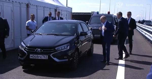 Почему Путин выбрал Lada Aura для поездки по М11