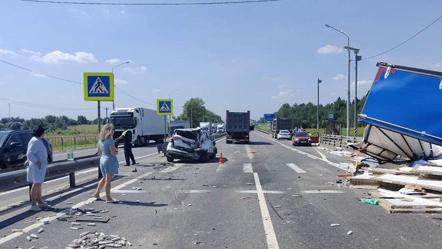 В Подмосковье в результате массового ДТП пострадал школьник